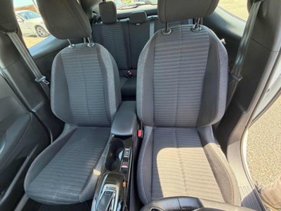Peugeot 2008 PureTech 130 S&S EAT8 Active Pack (12)