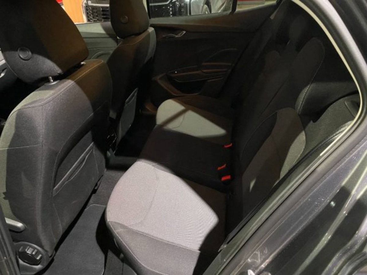 Skoda Fabia 1.0 MPI EVO 80 CV Style (8)