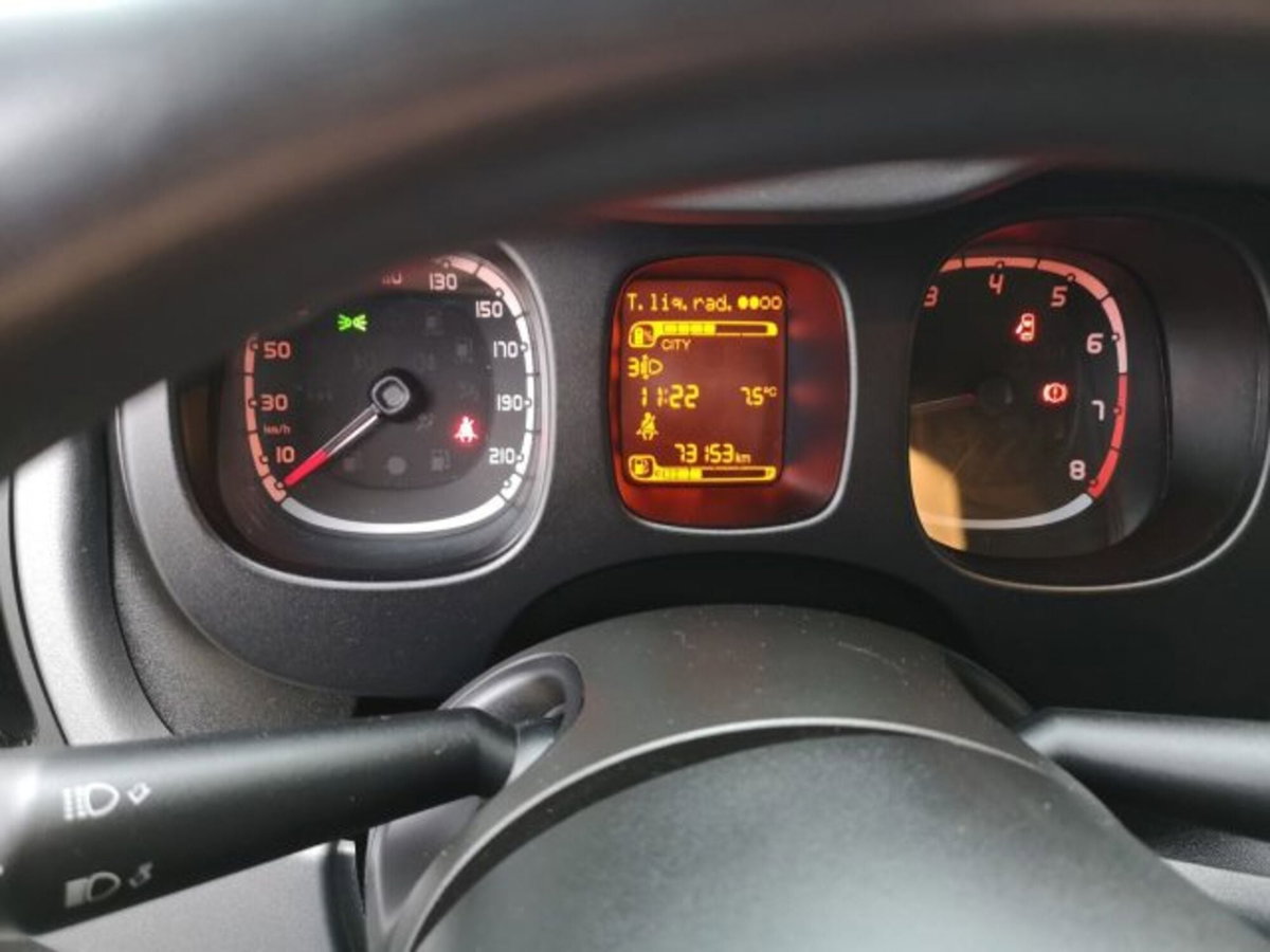 Fiat Panda 1.0 firefly hybrid s&s 70cv 5p.ti (11)