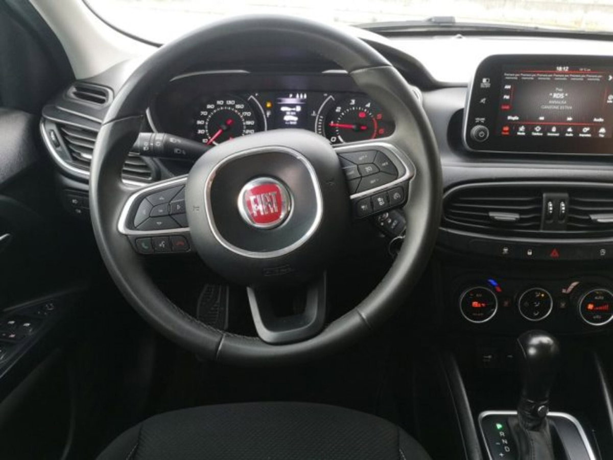 Fiat Tipo Station Wagon Tipo 1.6 Mjt S&S DCT SW Lounge (18)