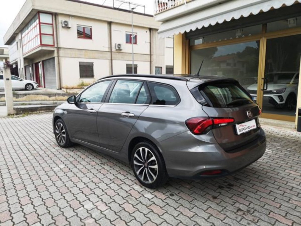 Fiat Tipo Station Wagon Tipo 1.6 Mjt S&S DCT SW Lounge (3)