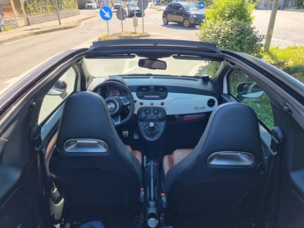 Abarth 500 Cabrio 1.4 Turbo T-Jet Custom (12)