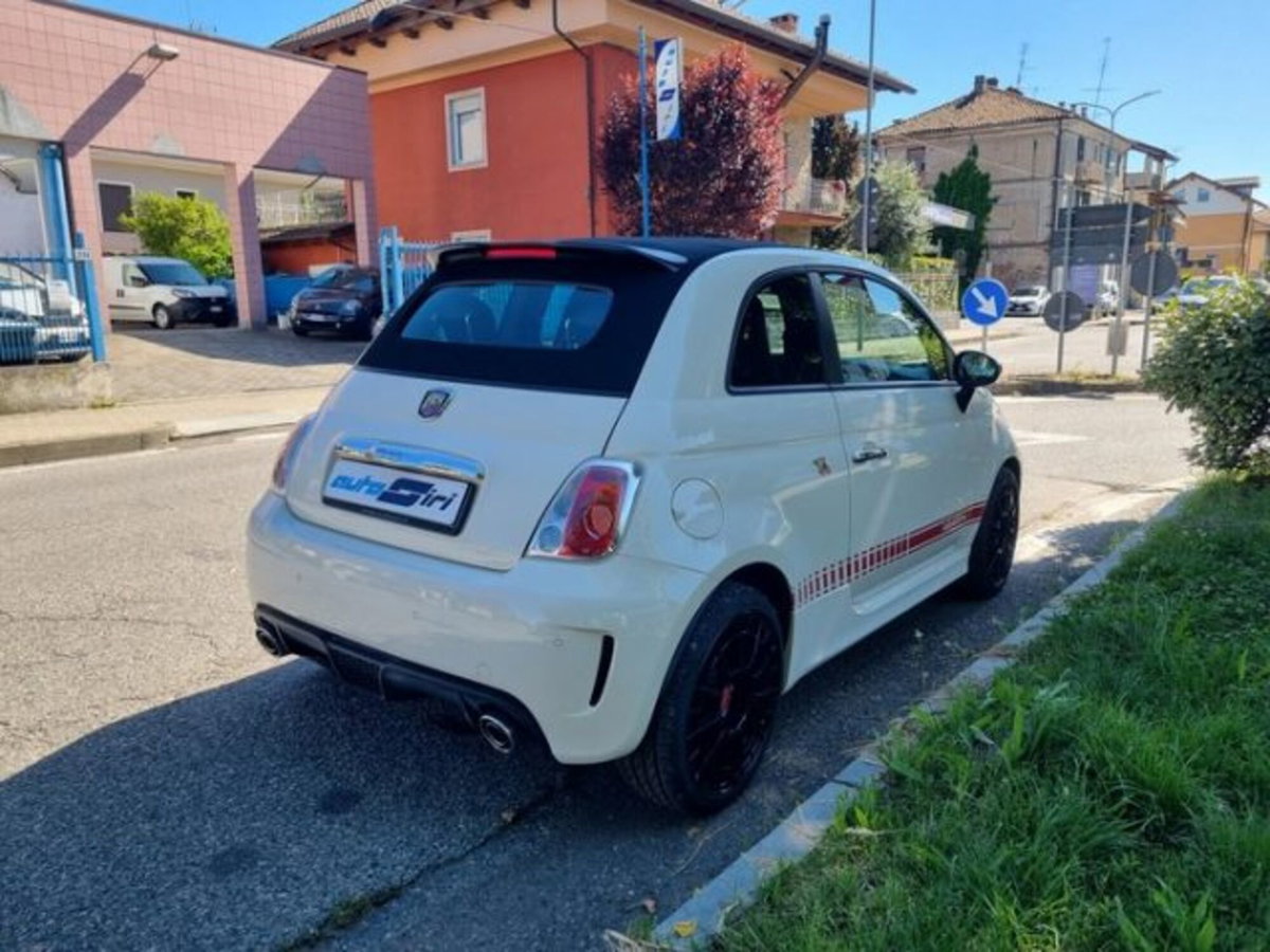 Abarth 500 Cabrio 1.4 Turbo T-Jet Custom (2)