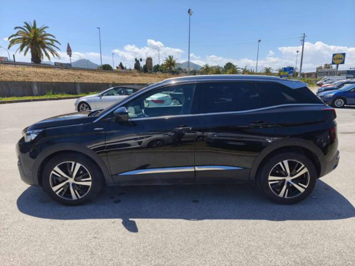 Peugeot 3008 BlueHDi 150 S&S Allure (2)