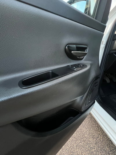 Lancia Ypsilon 1.3 MJT 16V 95 CV 5 porte S&S Silver (20)