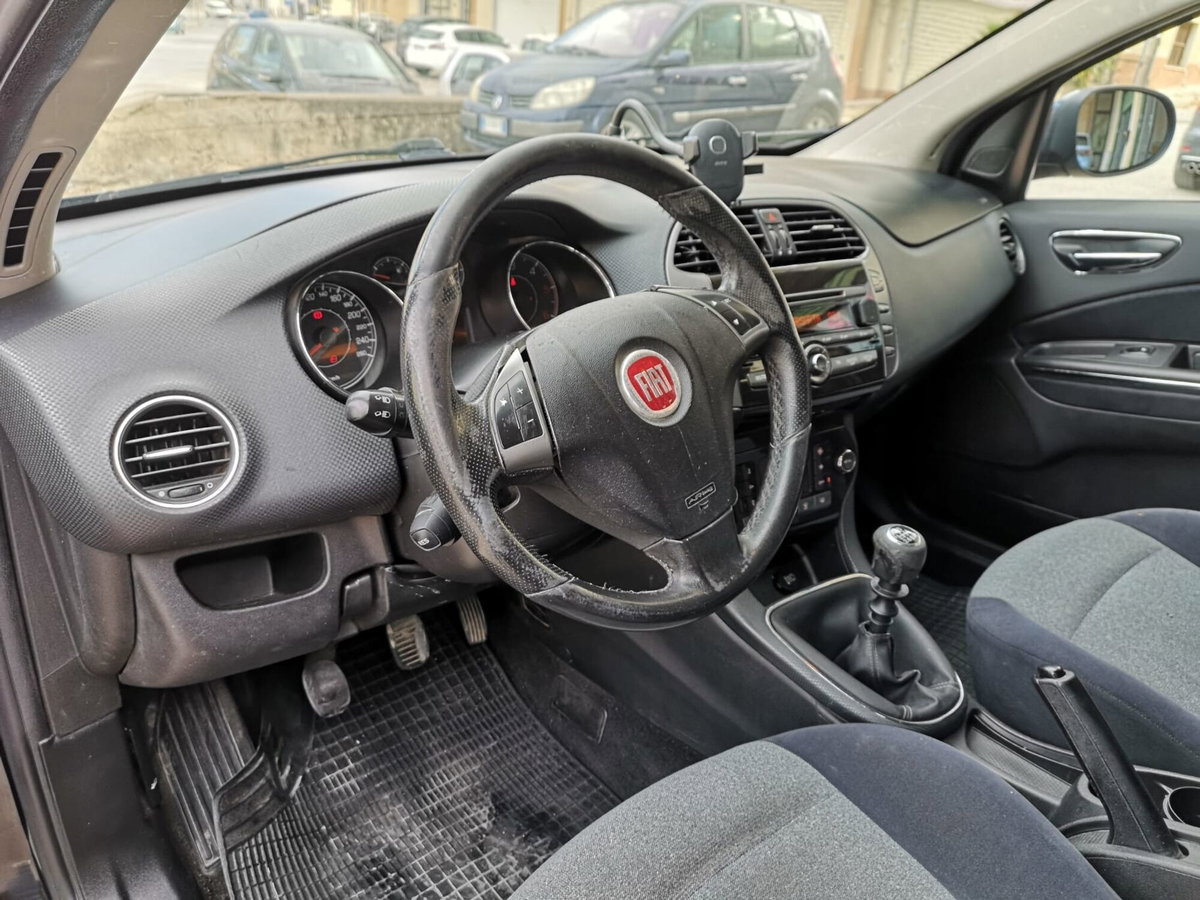 Fiat Bravo 1.6 MJT 120 CV DPF Emotion (10)