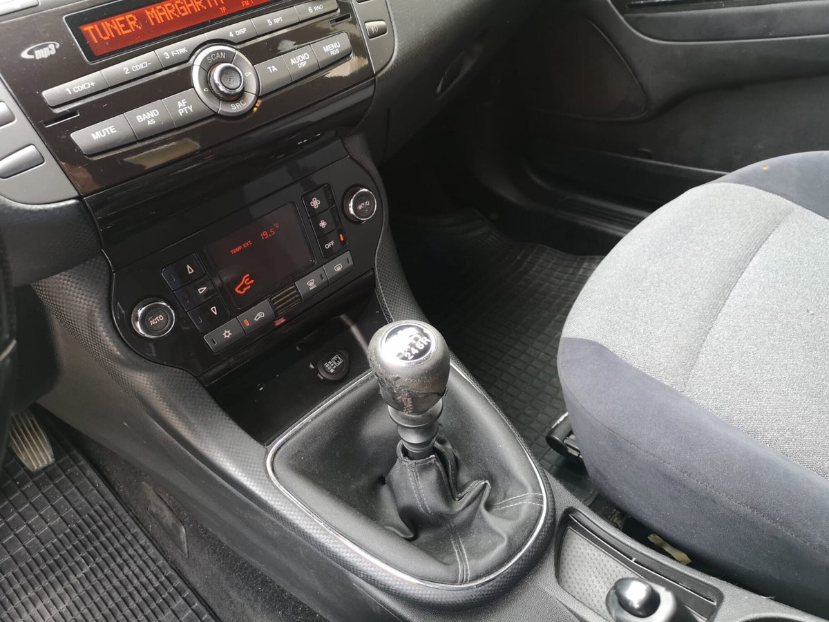 Fiat Bravo 1.6 MJT 120 CV DPF Emotion (14)