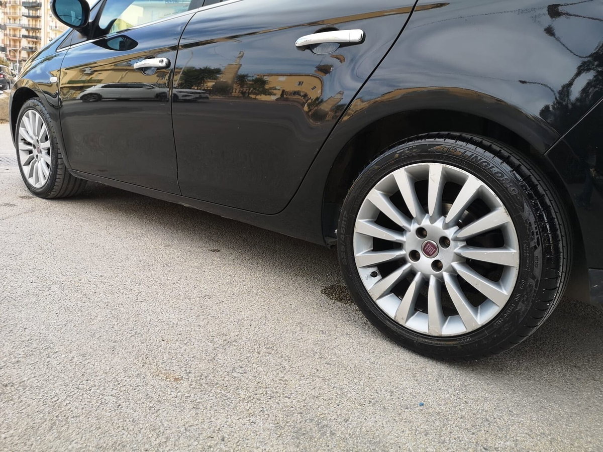 Fiat Bravo 1.6 MJT 120 CV DPF Emotion (8)