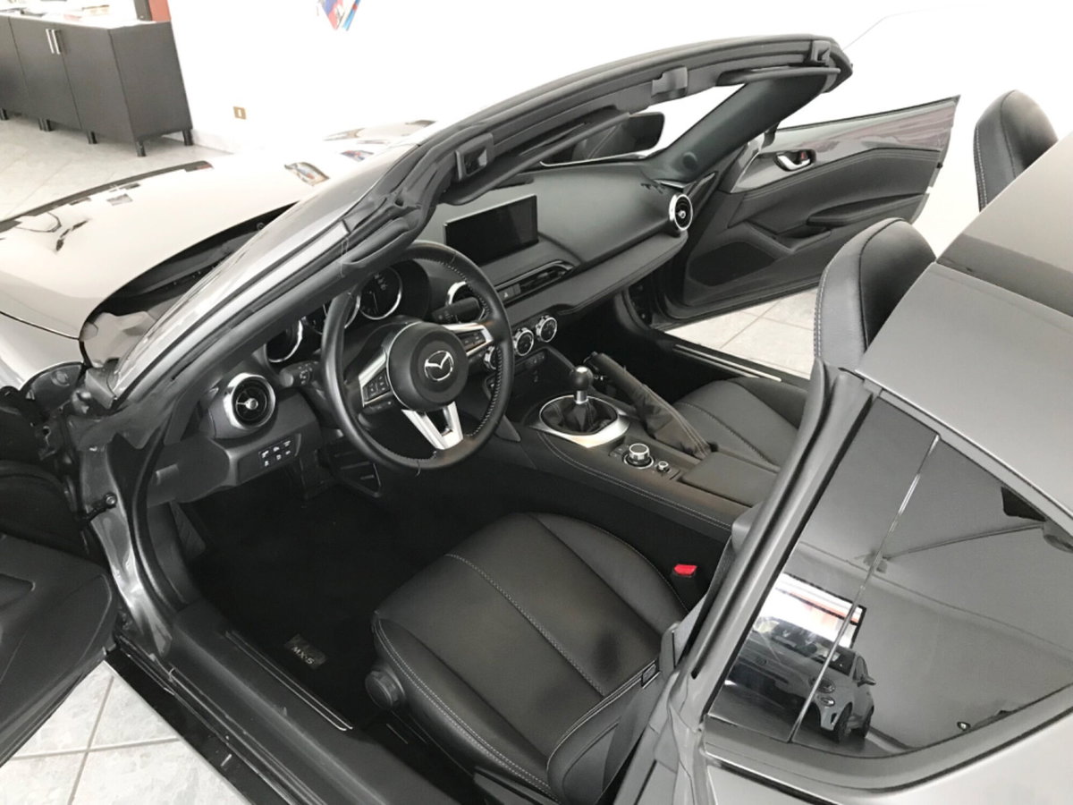 Mazda MX-5 1.5L Skyactiv-G RF Exceed (14)