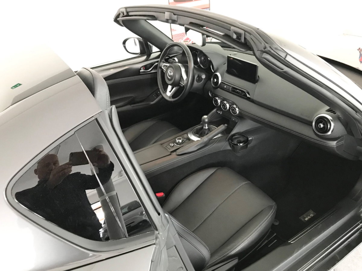 Mazda MX-5 1.5L Skyactiv-G RF Exceed (15)