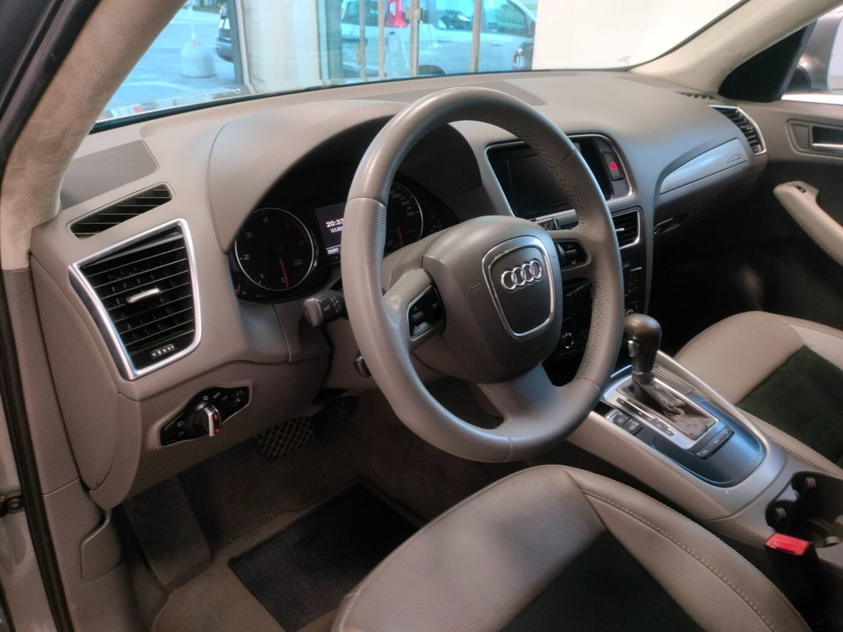 Audi Q5 2.0 TDI 170 CV quattro S tronic (7)