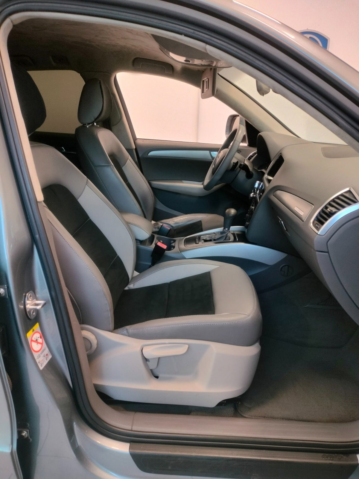 Audi Q5 2.0 TDI 170 CV quattro S tronic (9)