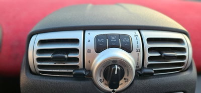smart Fortwo 1000 52 kW MHD coupé passion (8)