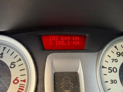 Renault Clio 1.2 16V 5 porte (14)