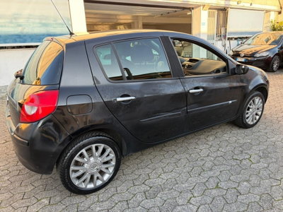 Renault Clio 1.2 16V 5 porte (3)