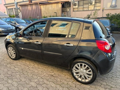 Renault Clio 1.2 16V 5 porte (5)