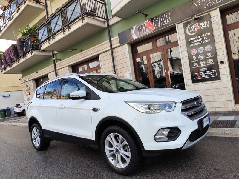 Ford Kuga 1.5 TDCI 120 CV S&S 2WD Titanium