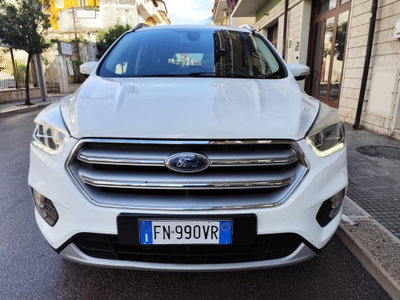 Ford Kuga 1.5 TDCI 120 CV S&S 2WD Titanium (2)