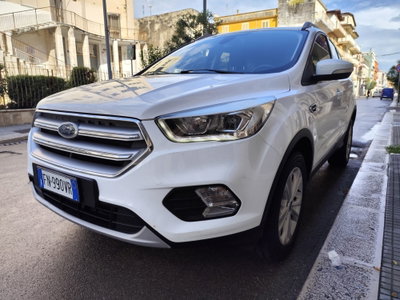 Ford Kuga 1.5 TDCI 120 CV S&S 2WD Titanium (3)