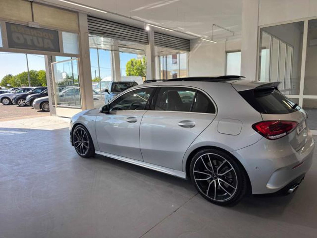 Mercedes-Benz Classe A Sedan 35 4Matic 4p. AMG (5)