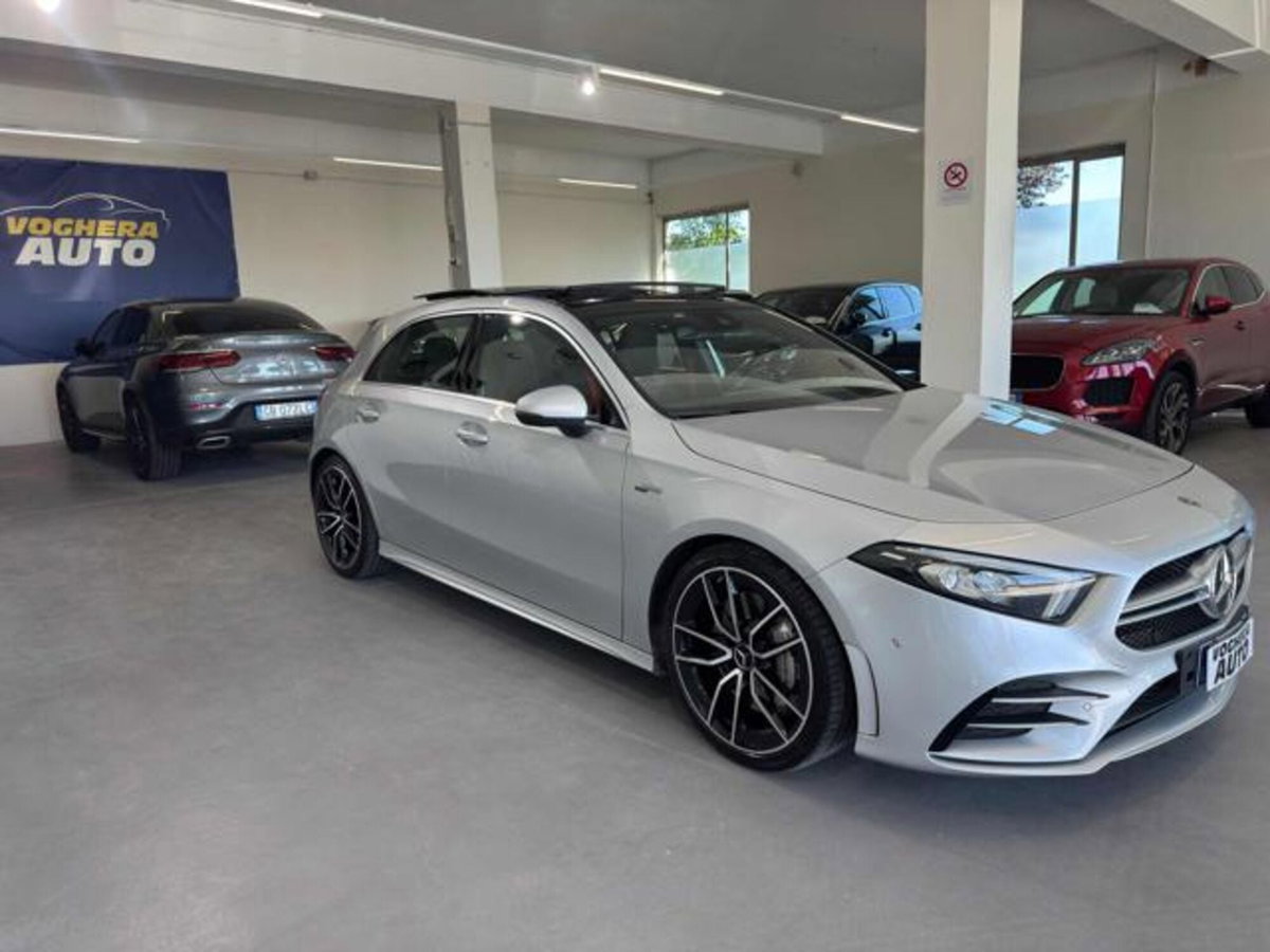 Mercedes-Benz Classe A Sedan 35 4Matic 4p. AMG (8)