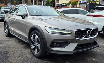 Volvo V60 Cross Country 2.0 b4 Plus awd auto (3)