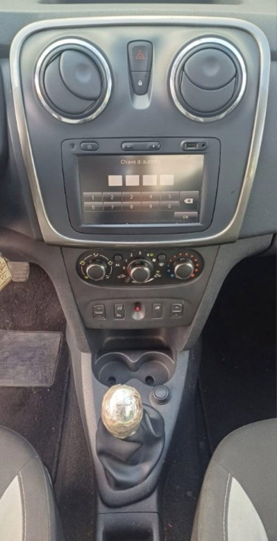 Dacia Sandero Stepway 1.5 dCi 8V 90CV (11)