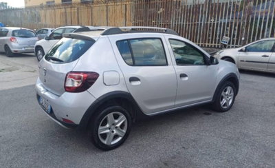 Dacia Sandero Stepway 1.5 dCi 8V 90CV (4)