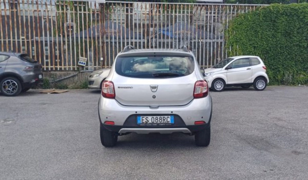Dacia Sandero Stepway 1.5 dCi 8V 90CV (6)