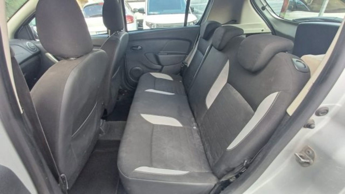 Dacia Sandero Stepway 1.5 dCi 8V 90CV (9)