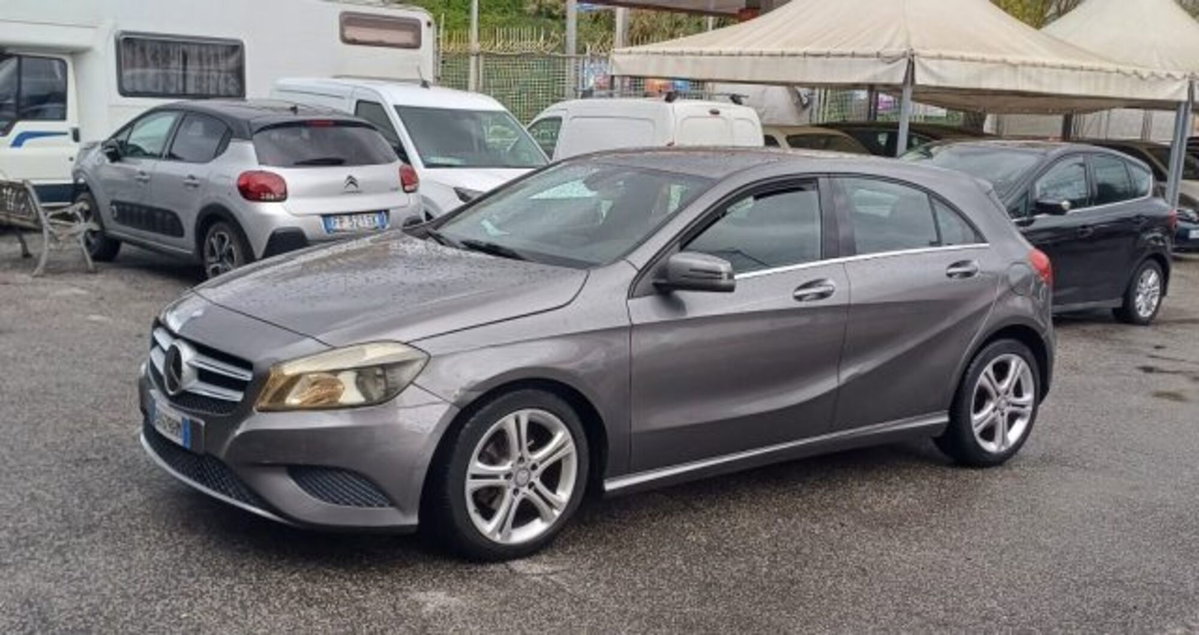 Mercedes-Benz Classe A 180 CDI BlueEFFICIENCY Automatic Executive (3)