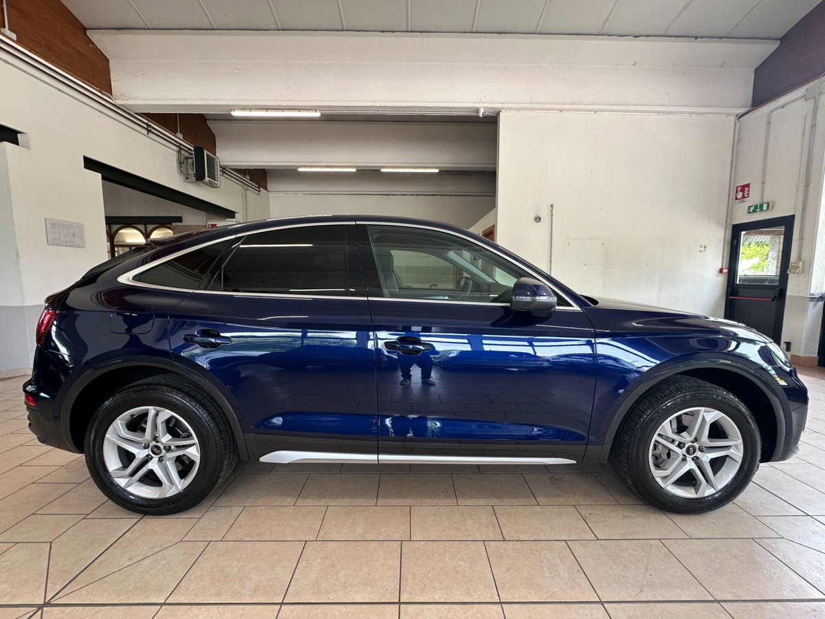Audi Q5 Sportback Sportback 40 2.0 tfsi mhev 12V quattro s-tronic (17)
