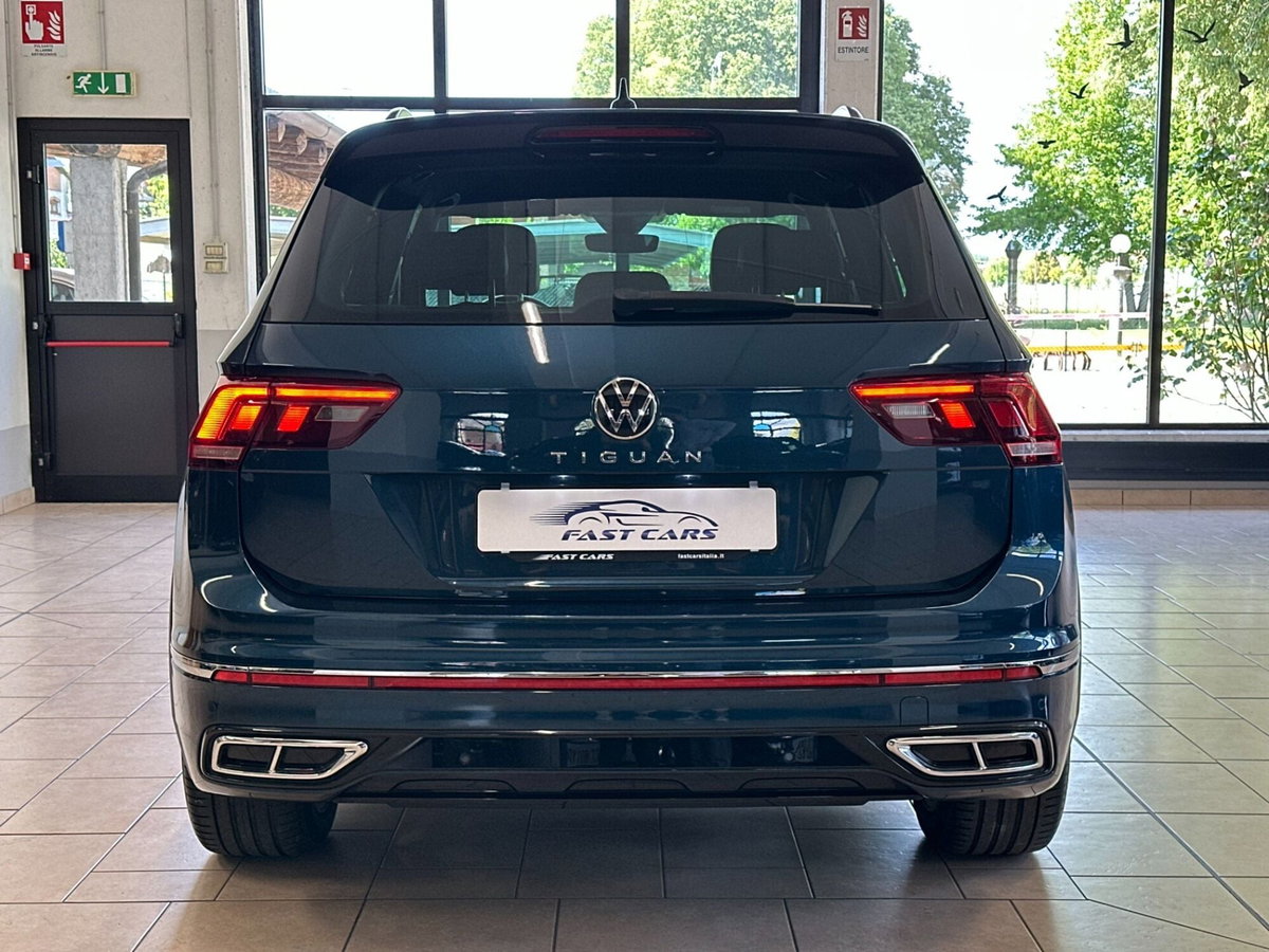 Volkswagen Tiguan 2.0 TDI 150 CV SCR DSG 4MOTION R-Line (5)