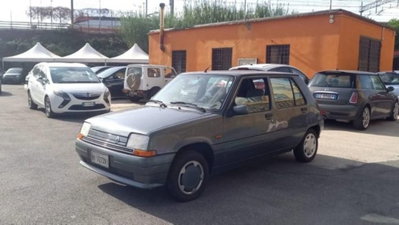 Renault 5 5 porte Spring (2)