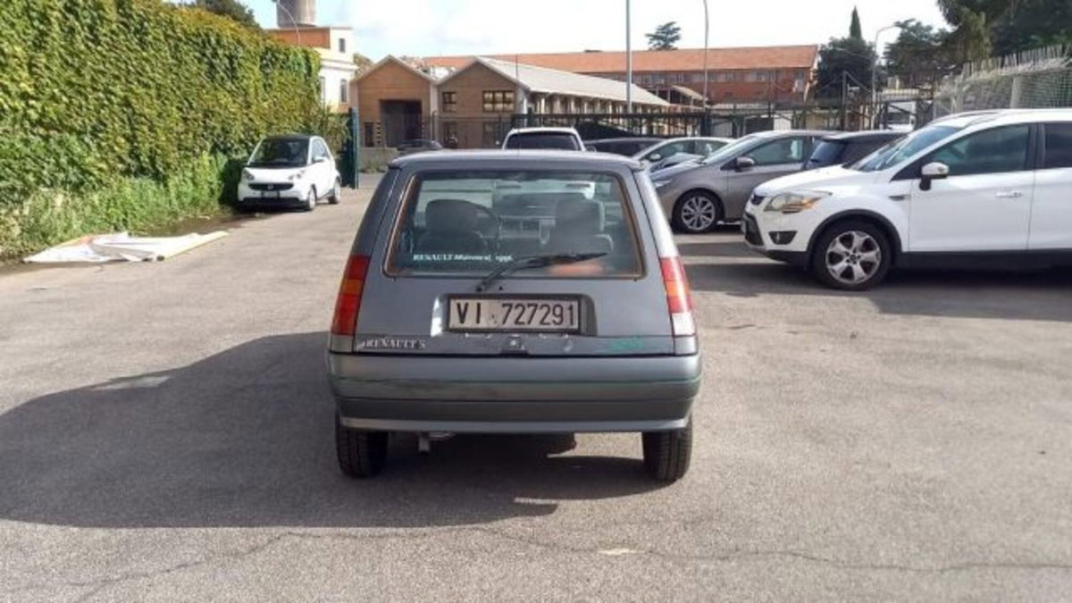 Renault 5 5 porte Spring (4)