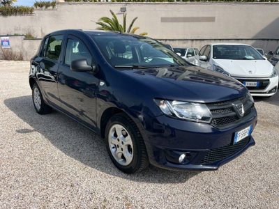 Dacia Sandero 0.9 TCe 12V T-GPL 90 Start&Stop SS Lauréate Family (3)