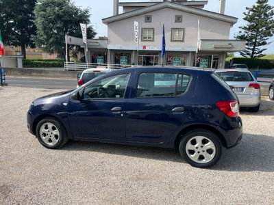 Dacia Sandero 0.9 TCe 12V T-GPL 90 Start&Stop SS Lauréate Family (8)