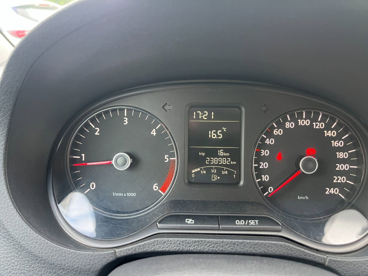 Volkswagen Polo 1.2 TDI DPF 5 p. Comfortline (13)