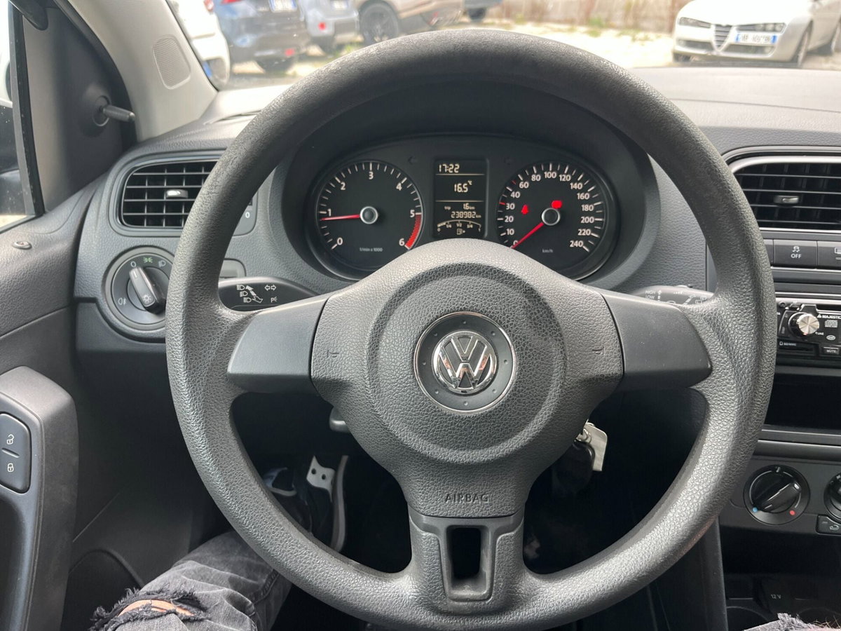Volkswagen Polo 1.2 TDI DPF 5 p. Comfortline (14)