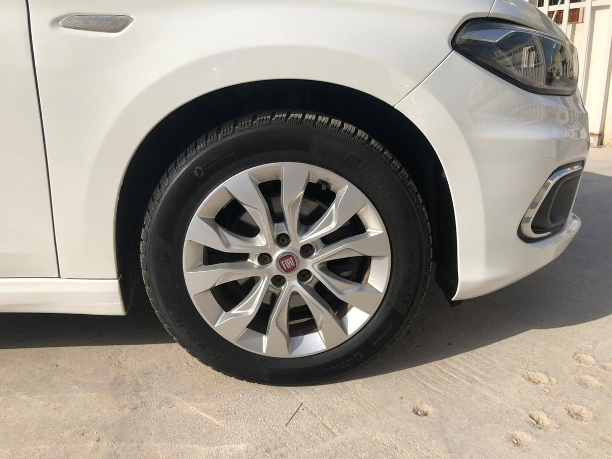 Fiat Tipo Station Wagon Tipo 1.6 Mjt S&S SW Lounge (18)