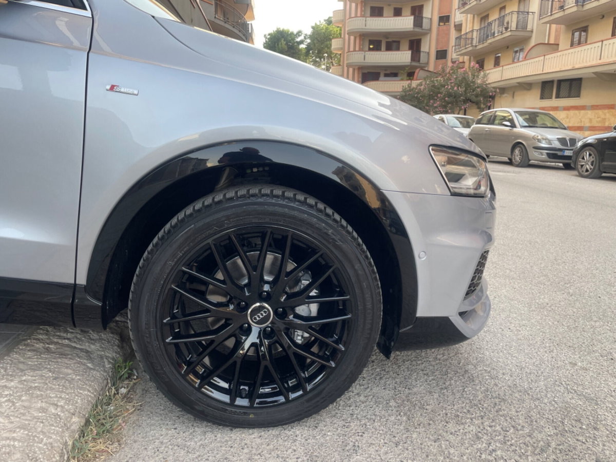 Audi Q3 2.0 TDI 150 CV S tronic S line Edition (14)