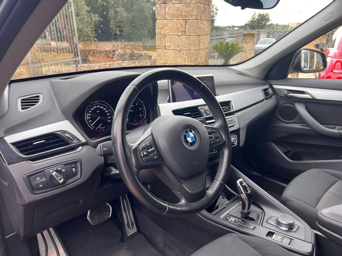 BMW X1 xDrive18d Business Advantage (7)