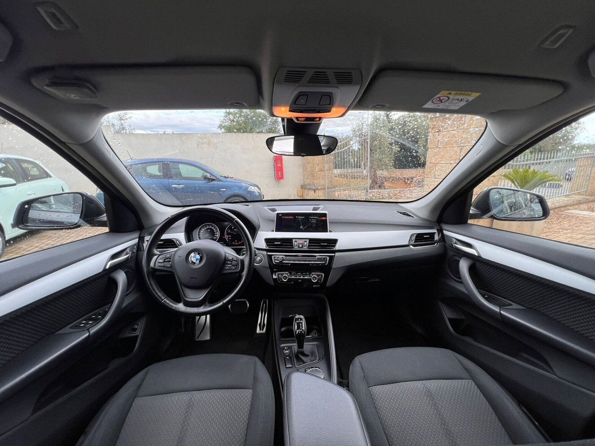 BMW X1 xDrive18d Business Advantage (9)