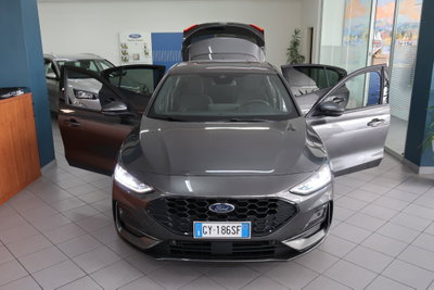 Ford Focus 1.0 EcoBoost Hybrid 125 CV Power. 5p. ST-Line Design (10)