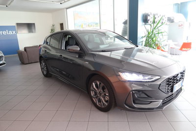 Ford Focus 1.0 EcoBoost Hybrid 125 CV Power. 5p. ST-Line Design (3)