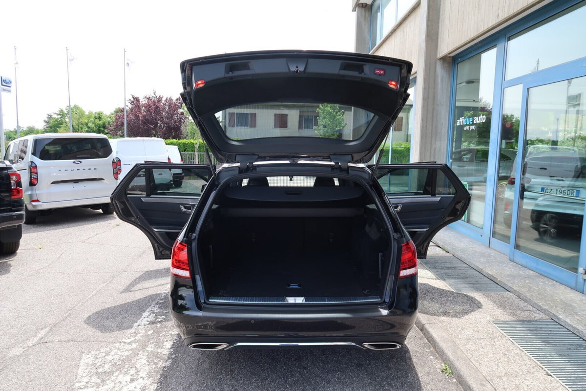 Mercedes-Benz Classe E Station Wagon 220 BlueTEC 4Matic Automatic Executive (11)