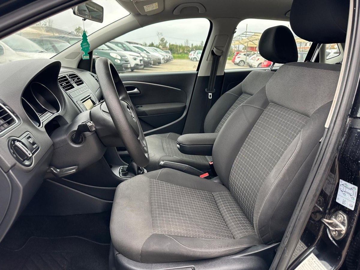 Volkswagen Polo 1.4 TDI 90 CV 5p. Comfortline BlueMotion Technology (10)