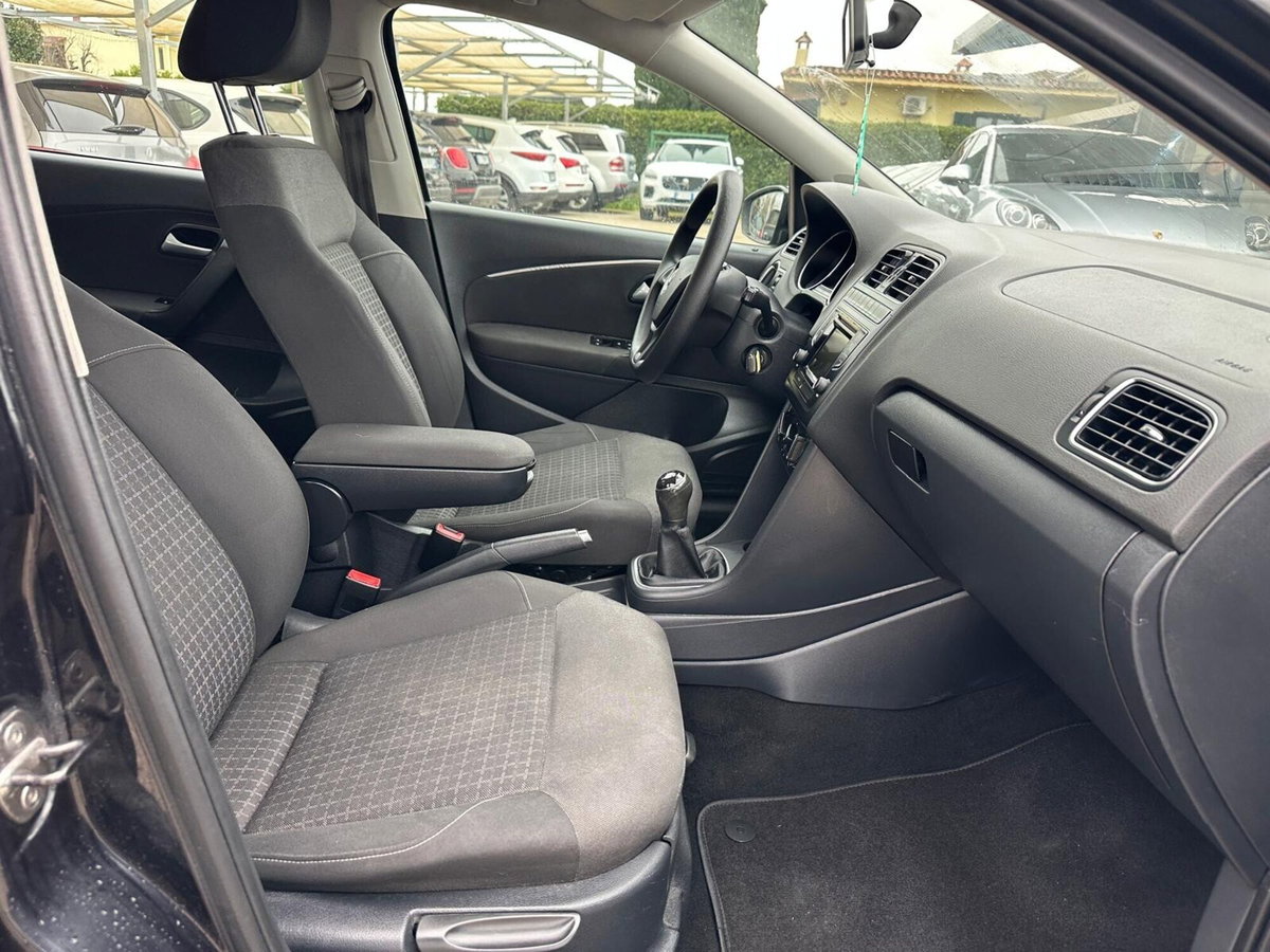 Volkswagen Polo 1.4 TDI 90 CV 5p. Comfortline BlueMotion Technology (14)