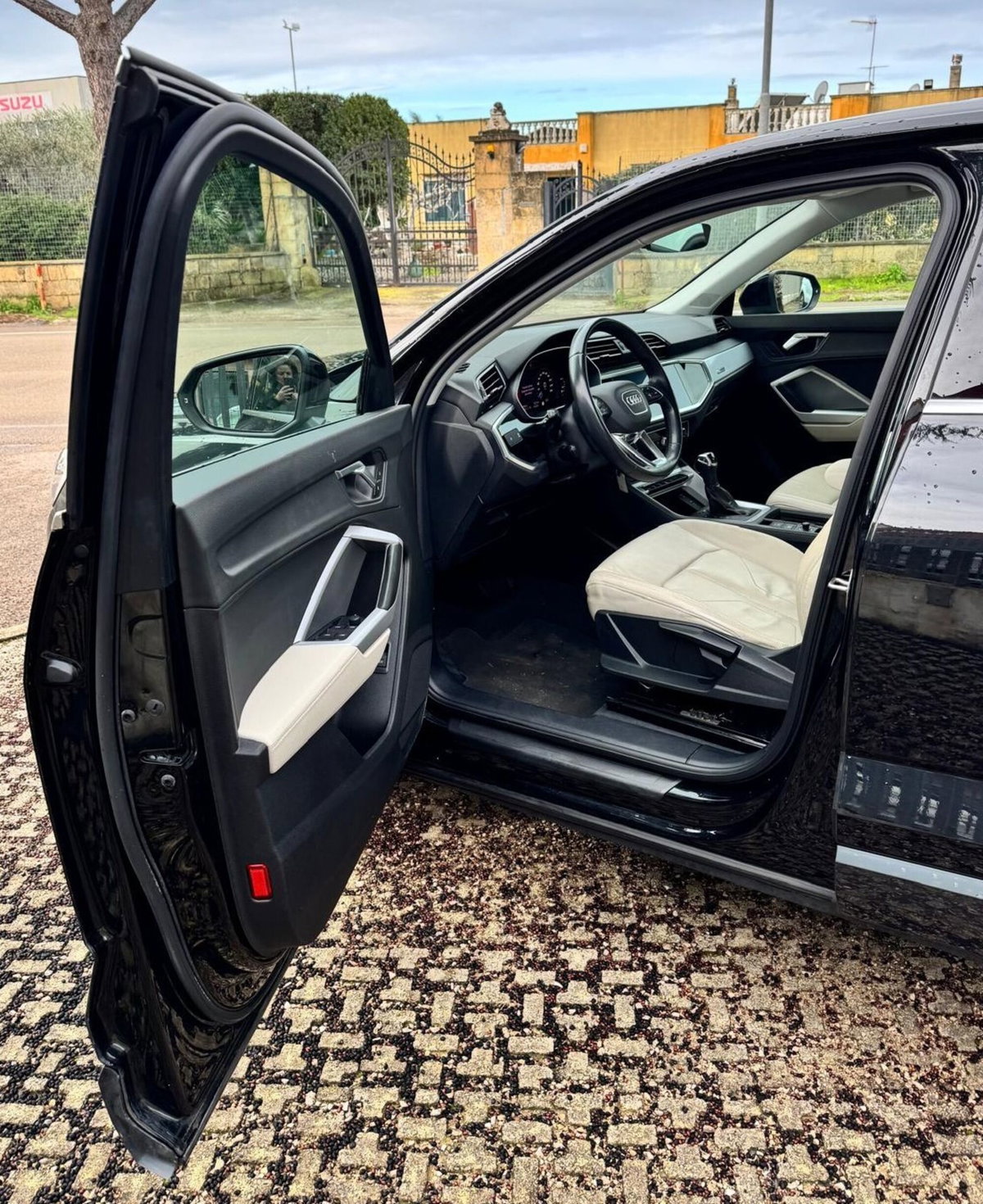 Audi Q3 35 TDI quattro S tronic Business Advanced (11)