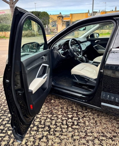 Audi Q3 35 TDI quattro S tronic Business Advanced (11)